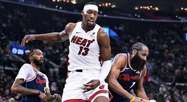 集结日全明星赛焦点战；迈阿密热火回应争议；震撼外界；高层口径保持一致的简单介绍